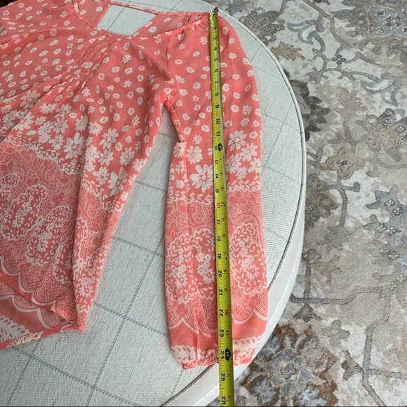 {Blu‎ Pepper} Flowy Top - Picture 6 of 7